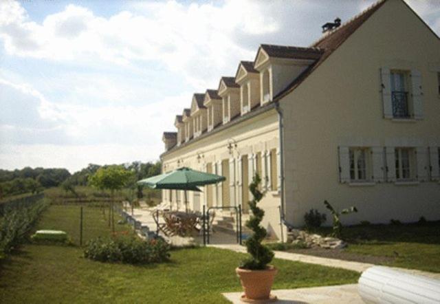 Ferme De La Canardiere Шантийи Экстерьер фото